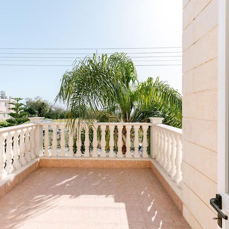 Villa Myria Пафос Экстерьер фото